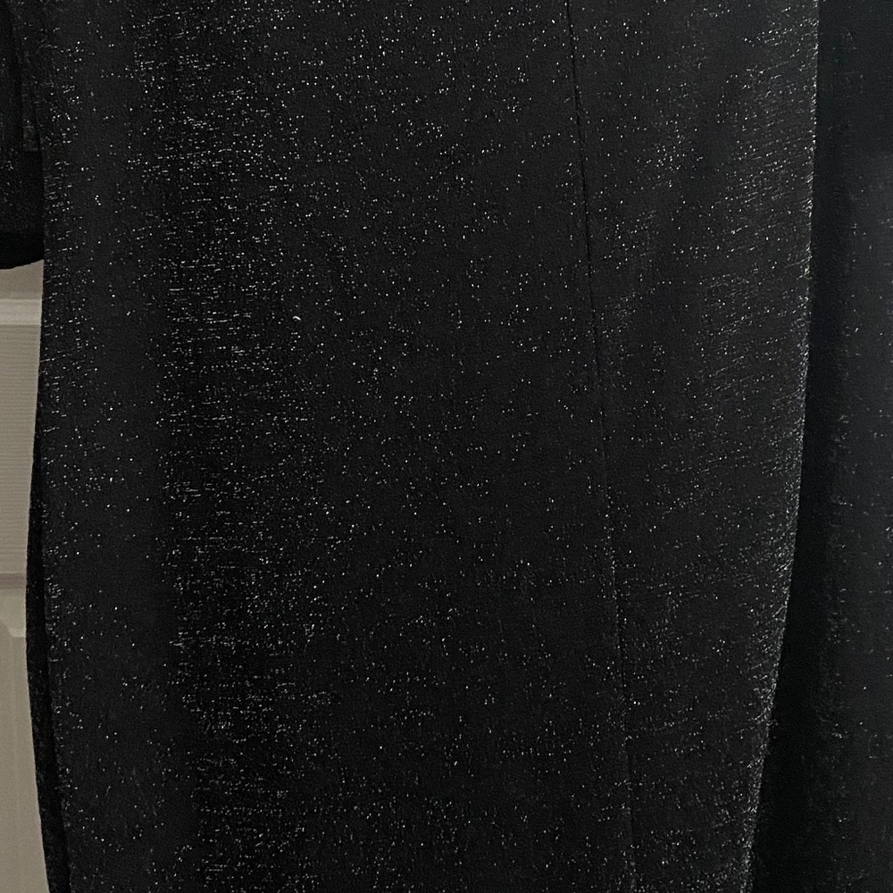 Black Short Sleeve Dress - Picture 4 of 4